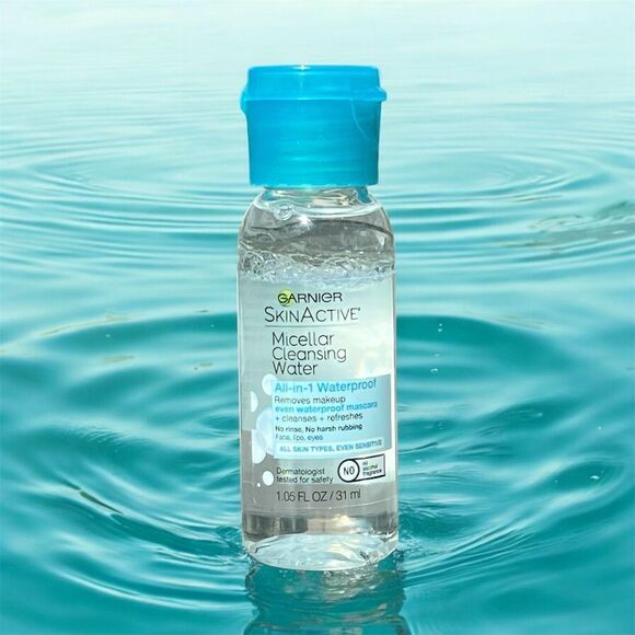 Garnier SkinActive Micellar Cleansing Water Travel Size 1.05 fl oz - Picture 1 of 9